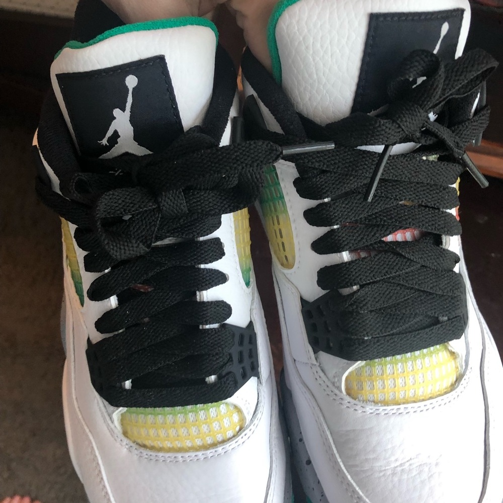 New Women Jordan’s retros - Picture 12 of 13
